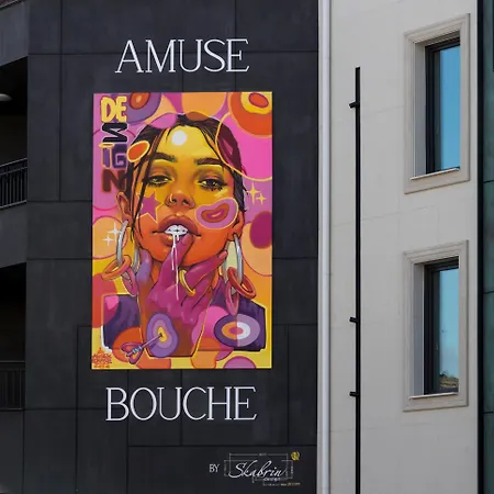Amuse Bouche By Skabrin Daire *