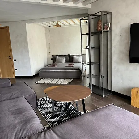 Amuse Bouche By Skabrin Bansko