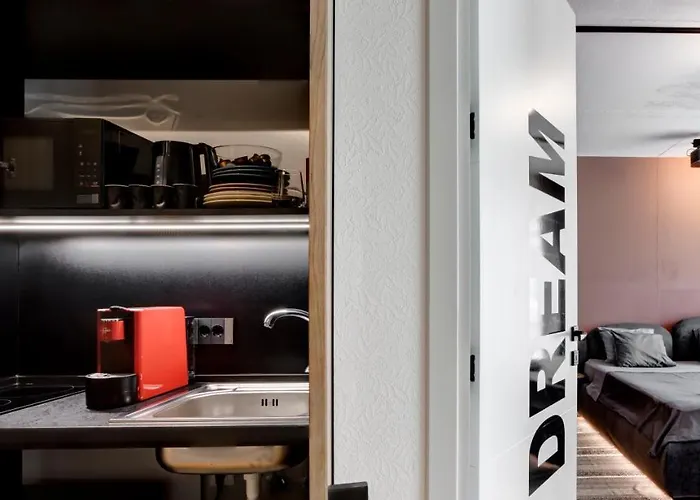 Amuse Bouche By Skabrin *