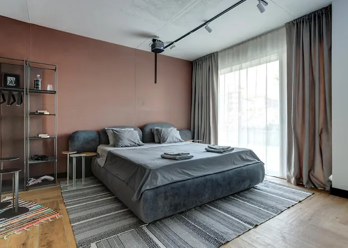 Amuse Bouche By Skabrin