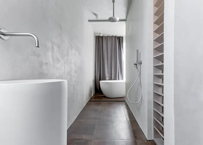 Amuse Bouche By Skabrin Банско