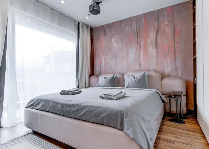 Amuse Bouche By Skabrin Банско